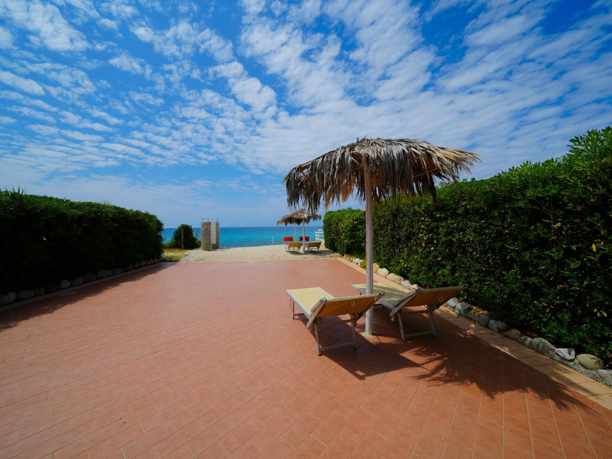 Marinella Beach Apartment Capo Vaticano Eksteriør bilde